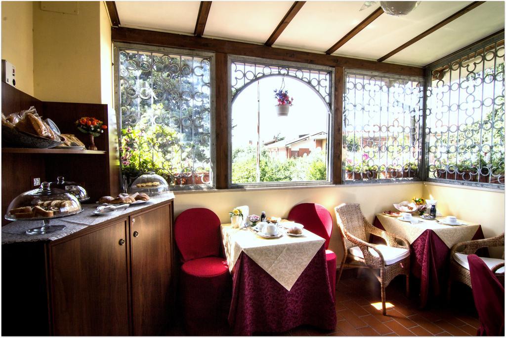 B&B Degli Amici Ciampino Eksteriør bilde