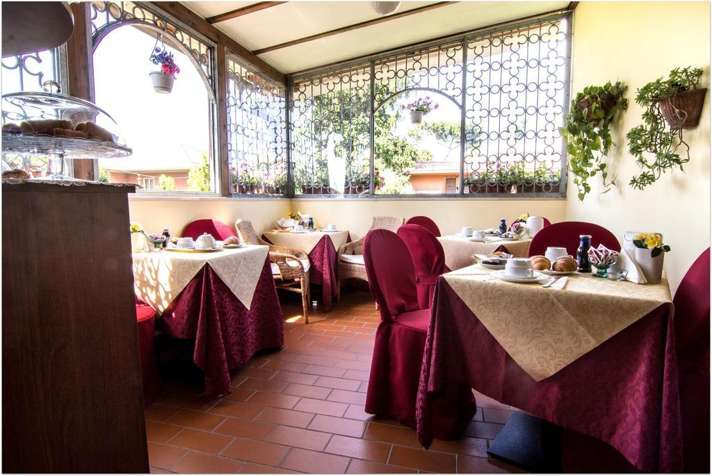 B&B Degli Amici Ciampino Eksteriør bilde